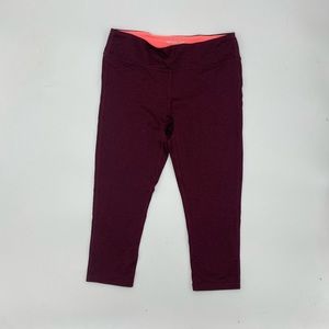 Maroon crop leggings
